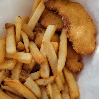 The Mastic Beach Snack Bar - Small fish n chips - Fast Food Near Me - Mastic Beach, New York