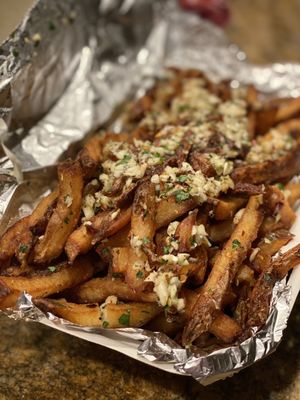 Scolari's Good Eats by null