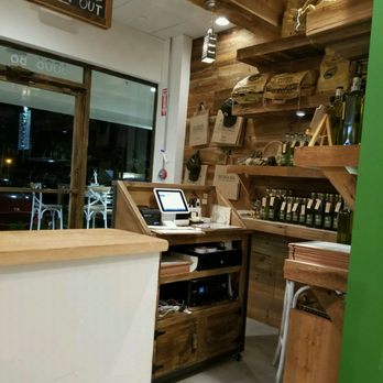 Oliv Pit - Greek Near Me - Boca Raton, Florida