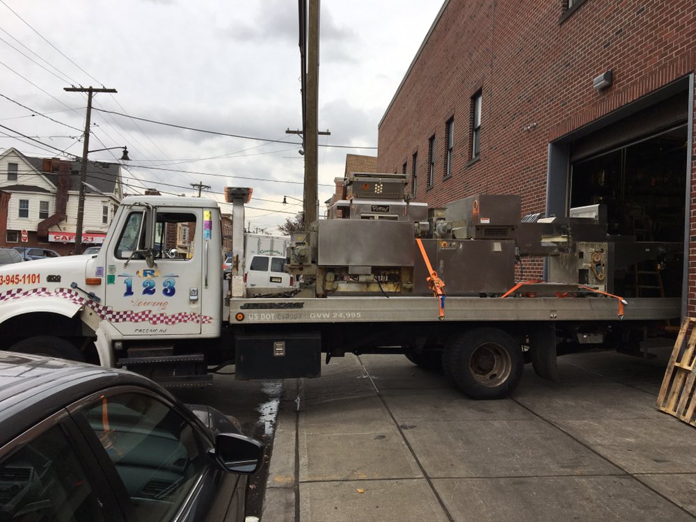 123 TOWING / R. LOPEZ Updated October 2024 18 Photos 76 Dayton