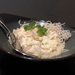 Kapitan - Crab meat with egg white omelette.