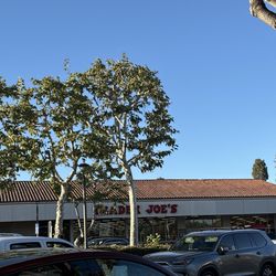 Trader Joe's - Entrance