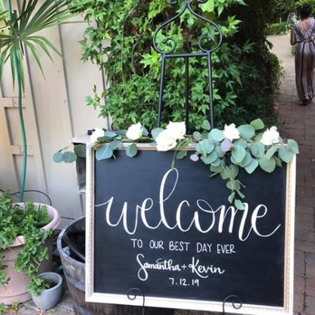 A Love's in Bloom - Florists Near Me A Love's in Bloom - Florists Near Me