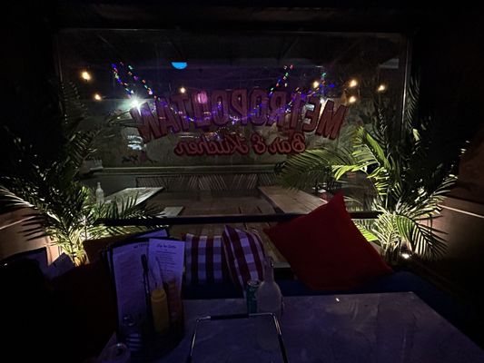 Metropolitan NY Pizza+Burgers+Cocktails by null Metropolitan NY Pizza+Burgers+Cocktails by null