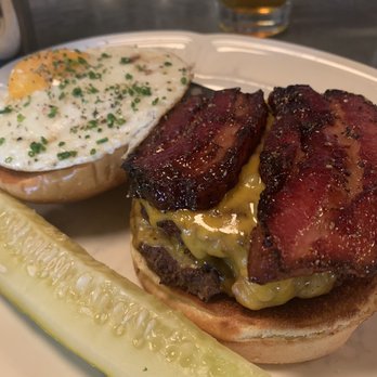 Au Cheval - Bars Near Me - Chicago, Illinois