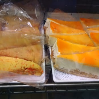 Bar Italia - Cakes - Coffee & Tea Near Me - London, XGL
