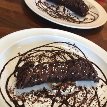 Spuntino Pizzeria - Chocolate cannoli - Italian Near Me - Temecula, California