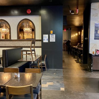 Watan Kabob - Inside - Afghan Near Me - Mississauga, Ontario