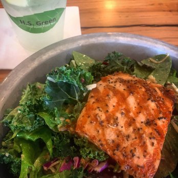 HS Green - Grilled salmon ginger salad - Salad Near Me - Houston, Texas HS Green - Grilled salmon ginger salad - Salad Near Me - Houston, Texas