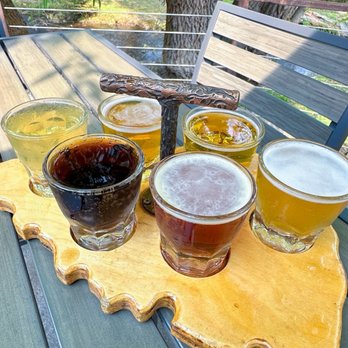 Tamarack Alehouse & Grill - Burgers Near Me - Lakeside, Montana