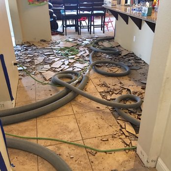 Dust Free Tile Removal - A lot of vacuums to collect the dust. - Flooring Near Me - Fresno, California Dust Free Tile Removal - A lot of vacuums to collect the dust. - Flooring Near Me - Fresno, California