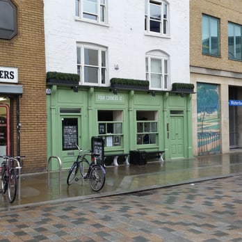 Four Corners Cafe - Coffee & Tea Near Me - London, XGL