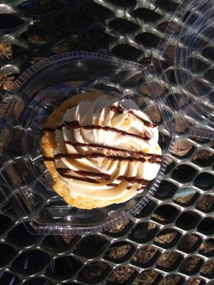Rise Cupcakes by null