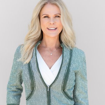 Schoenhouse and Manter - Lisa Schoenhouse, Broker Associate - Real Estate Agents Near Me - Nashville, Tennessee Schoenhouse and Manter - Lisa Schoenhouse, Broker Associate - Real Estate Agents Near Me - Nashville, Tennessee
