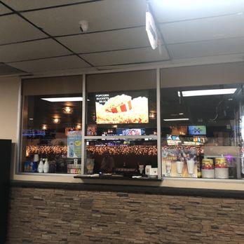 Dunedin Lanes - Beer window - Bowling Near Me - Dunedin, Florida