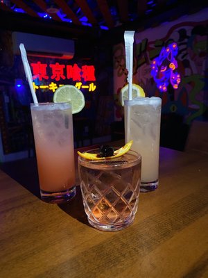 TKYO SPEAKS BAR by null