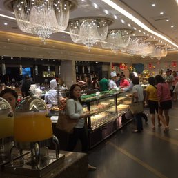 Great setup. Never a line for anything. And everything looks delicious!