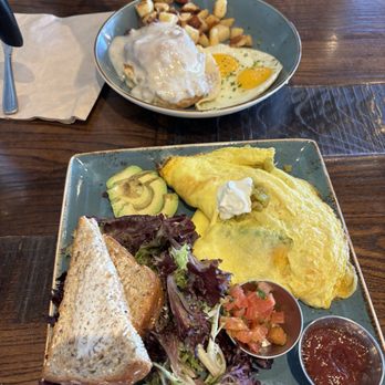First Watch - My entree and my friend got biscuits and gravy - Breakfast & Brunch Near Me - Livonia, Michigan