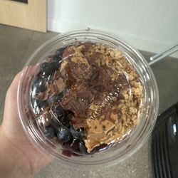 Ethos & Co. Cafe - Açaí Bowl