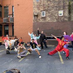 Win-Win Kung Fu Culture Center - Win-Win performers at Pittsburgh Chinatown Ceremony (1)