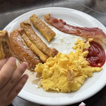 Aragon House Cafe - Kids French toast - Breakfast & Brunch Near Me - Bellflower, California