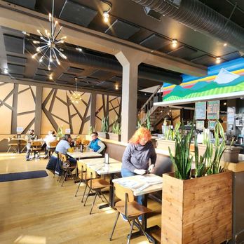 Venti's Cafe + Basement Bar - New American Near Me - Salem, Oregon