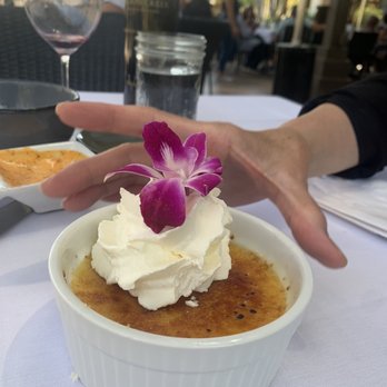 Creekside Grille Restaurant - Crème Brûlée - New American Near Me - Temecula, California