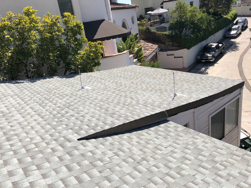 Slide of Carafa Roofing