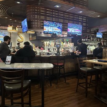 Stout Street Social - Bar - New American Near Me - Denver, Colorado
