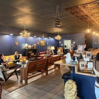 Corner Gate Coffee House - You order at the register & they bring your order if you're dining in - Coffee & Tea Near Me - Deland, Florida