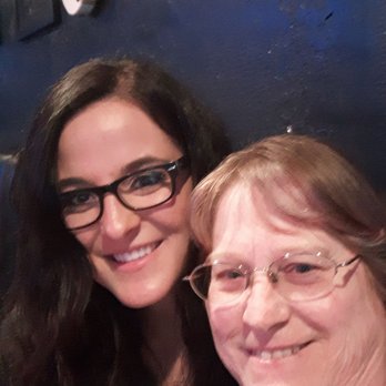 Kimmyz on Greenway - Wonderful server, Lindsey! - American Near Me - Glendale, Arizona