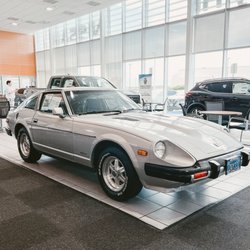 Valley Hi Nissan