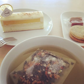 Roselle - Bakeries Near Me - Toronto, Ontario