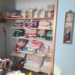 Flippers Antiques and Estate Sales - Great Misc items