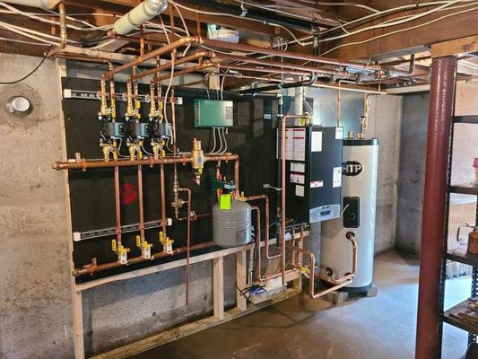 Farley Plumbing & Heating Logo