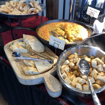 Grill On The Gore - A great value and amazing cornbread - American Near Me - Vail, Colorado