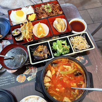 Go Go 7 - 21. Soft Tofu Stew (Seafood) 14. Spicy Pork Bento Box - Korean Near Me - San Francisco, California Go Go 7 - 21. Soft Tofu Stew (Seafood) 14. Spicy Pork Bento Box - Korean Near Me - San Francisco, California