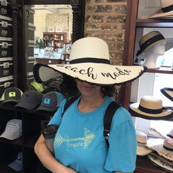 Charleston Hat Man - It's fun to try on hats