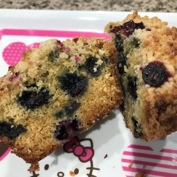 Cos&Pi - Blueberry muffin - loaded with fresh blueberries. - Breakfast & Brunch Near Me - South Pasadena, California