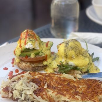 Broken Yolk Cafe - Egg Eggs Benedict combo - Breakfast & Brunch Near Me - Costa Mesa, California