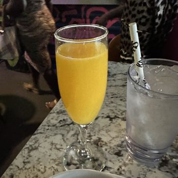 Kalaveras - Premade mimosas, mostly orange juice - Mexican Near Me - Rancho Cucamonga, California