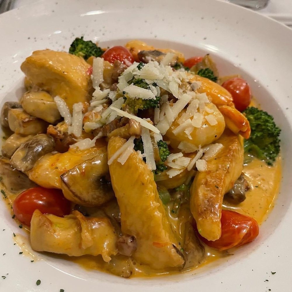 Bellissimo - Pasta, chicken and shrimp special. - Italian Near Me - Montvale, New Jersey Bellissimo - Pasta, chicken and shrimp special. - Italian Near Me - Montvale, New Jersey