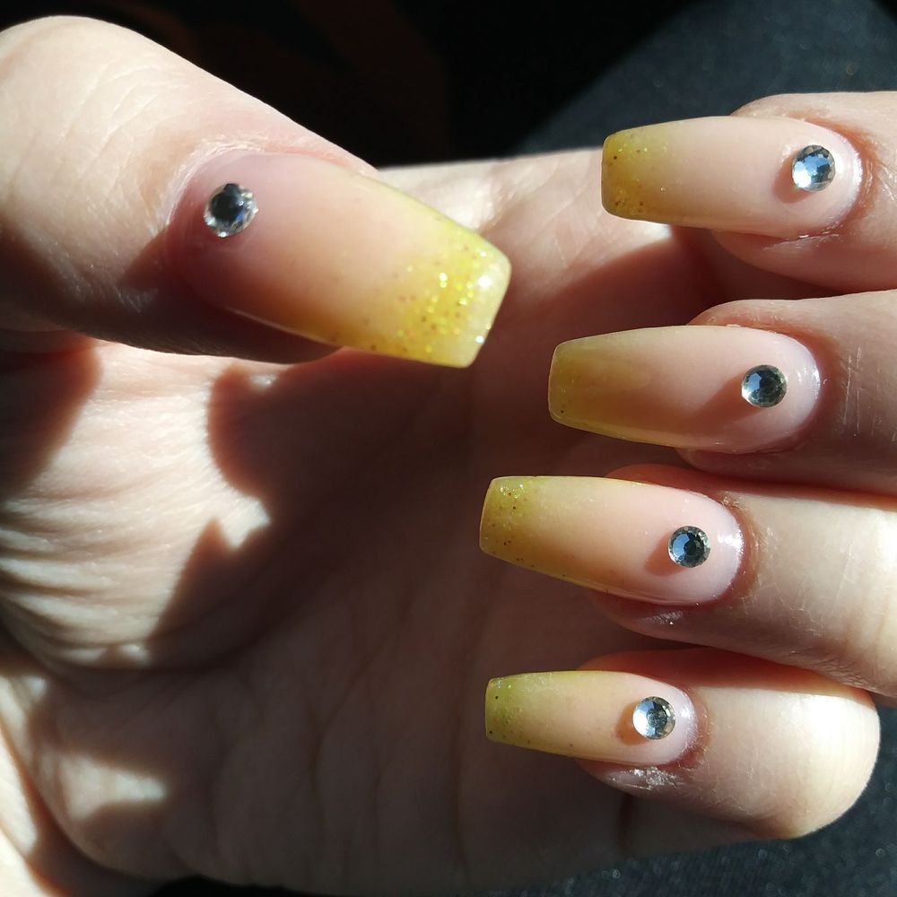 True Touch Nails & Spa - Nail Salons Near Me - Norco, California
