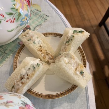 Dartealing Lounge - Fish and chips sandwiches - Tea Rooms Near Me - San Francisco, California Dartealing Lounge - Fish and chips sandwiches - Tea Rooms Near Me - San Francisco, California