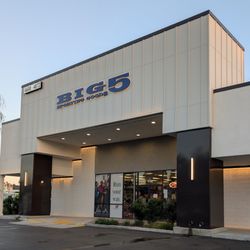 Big 5 Sporting Goods - Storefront