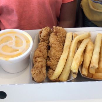 Captain D's - Kids chicken fingers meal - Seafood Near Me - Grand Prairie, Texas