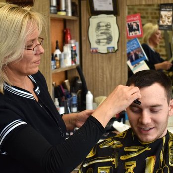 Yana Barber - Barbers Near Me - Highland Park, Illinois Yana Barber - Barbers Near Me - Highland Park, Illinois