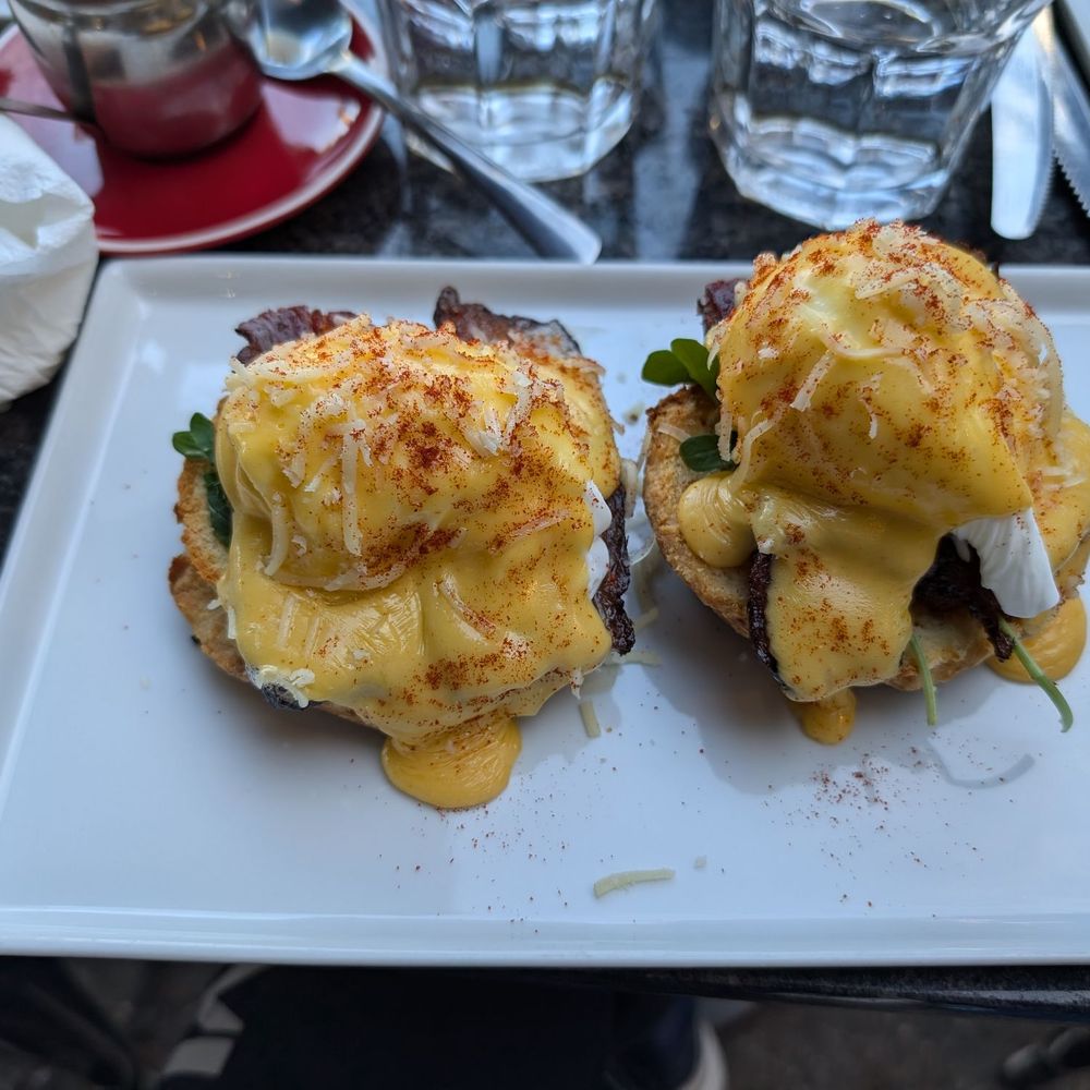 Greenhorn Cafe - Bacon Benedict - Cafes Near Me - Vancouver, British Columbia Greenhorn Cafe - Bacon Benedict - Cafes Near Me - Vancouver, British Columbia