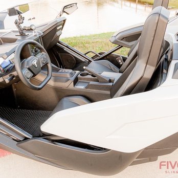 Five-Star Slingshot Rentals - Motorcycle Rental Near Me - Pearland, Texas Five-Star Slingshot Rentals - Motorcycle Rental Near Me - Pearland, Texas