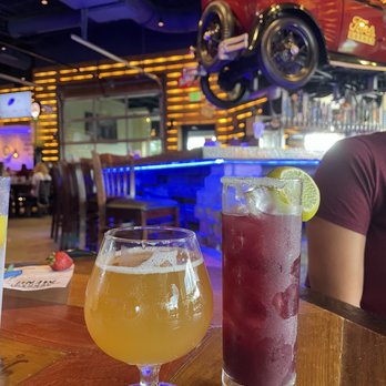 Ford's Garage Wesley Chapel - Drinks! - Burgers Near Me - Lutz, Florida